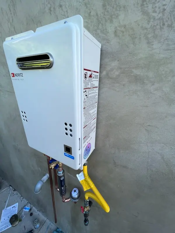 Tankless water heater installation for Lovington homes